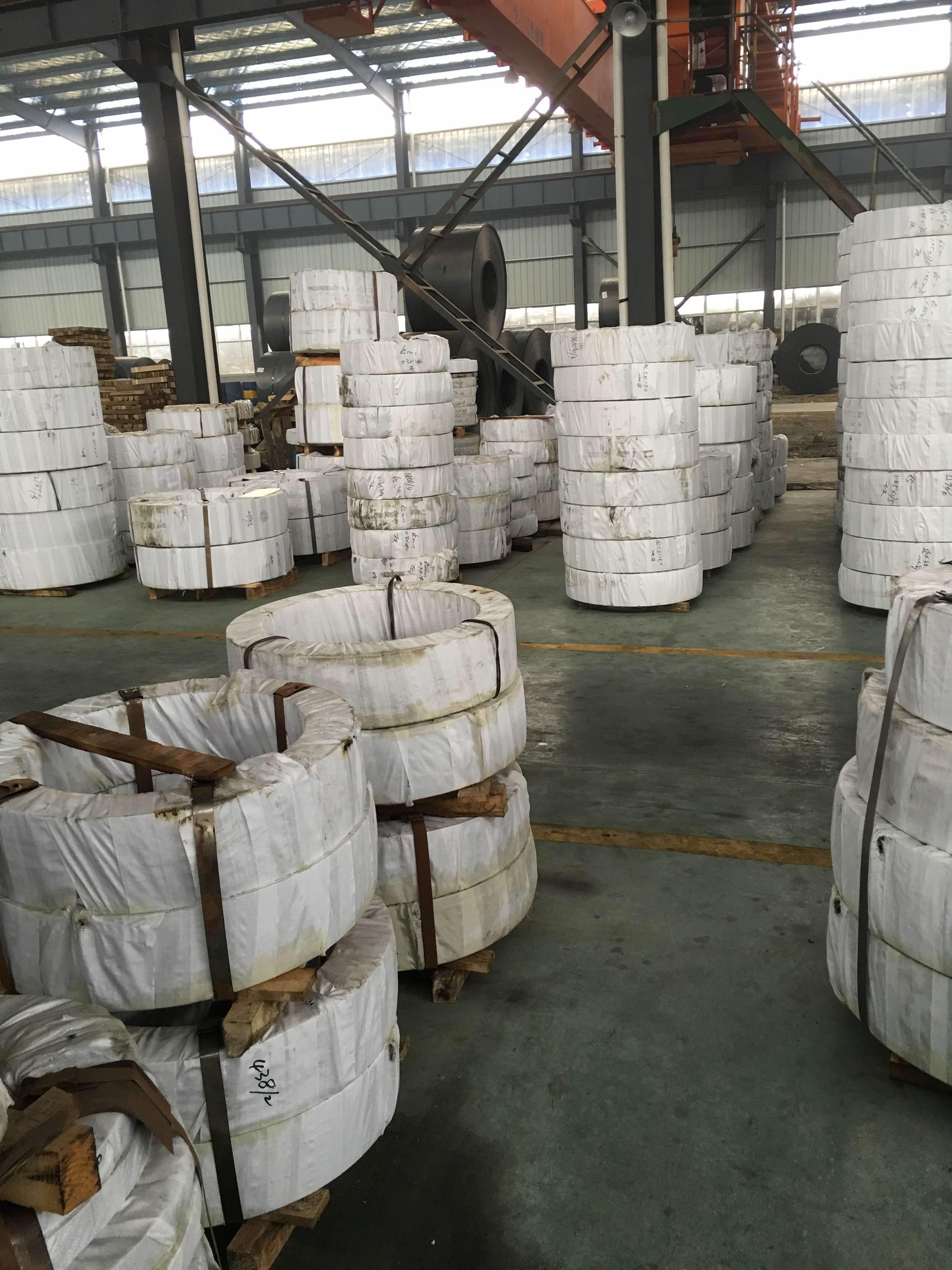 锯片用45Mn 65Mn SK5 CK45高碳热处理钢带弹簧钢带