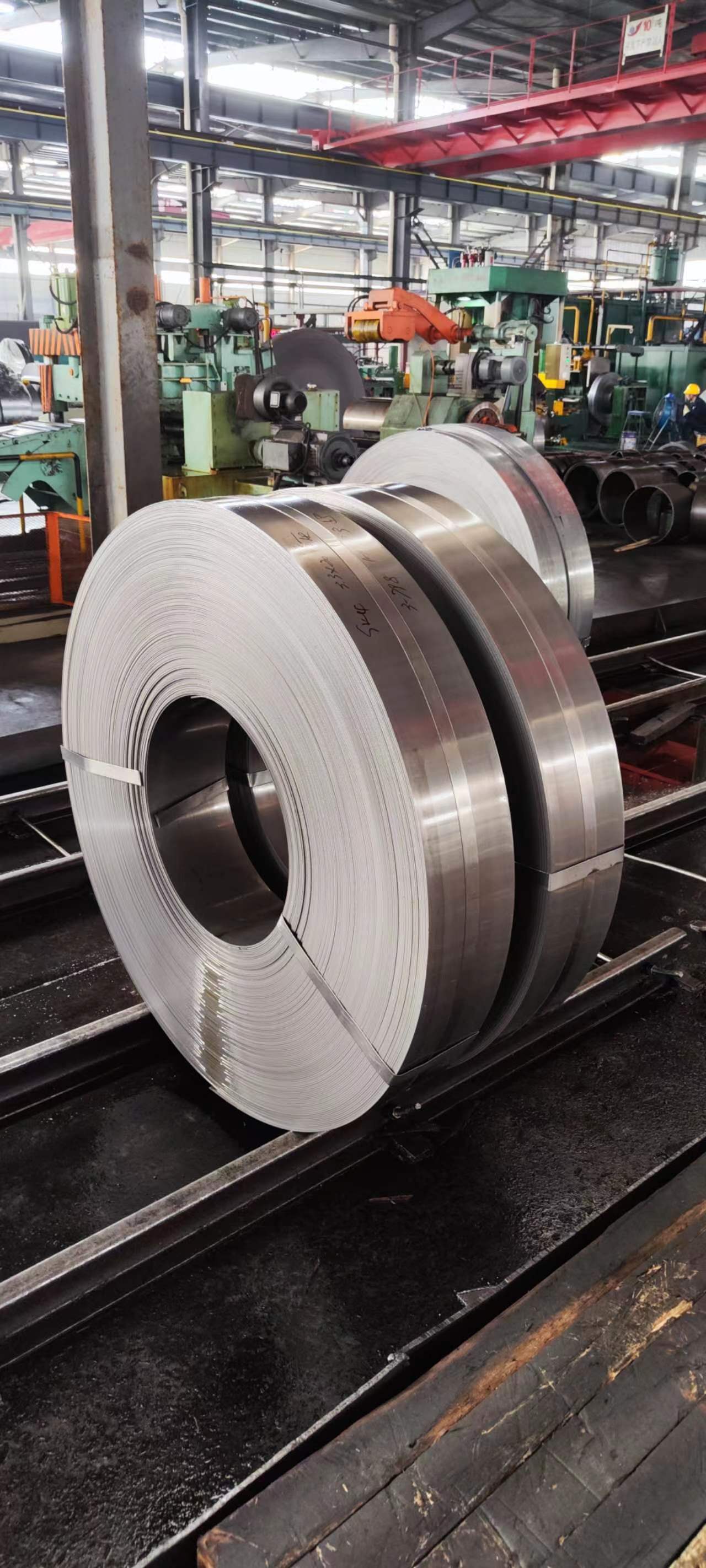 锯片用45Mn 65Mn SK5 CK45高碳热处理钢带弹簧钢带